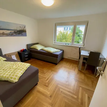 Easy Erdgeschoss Appartement Stuttgart